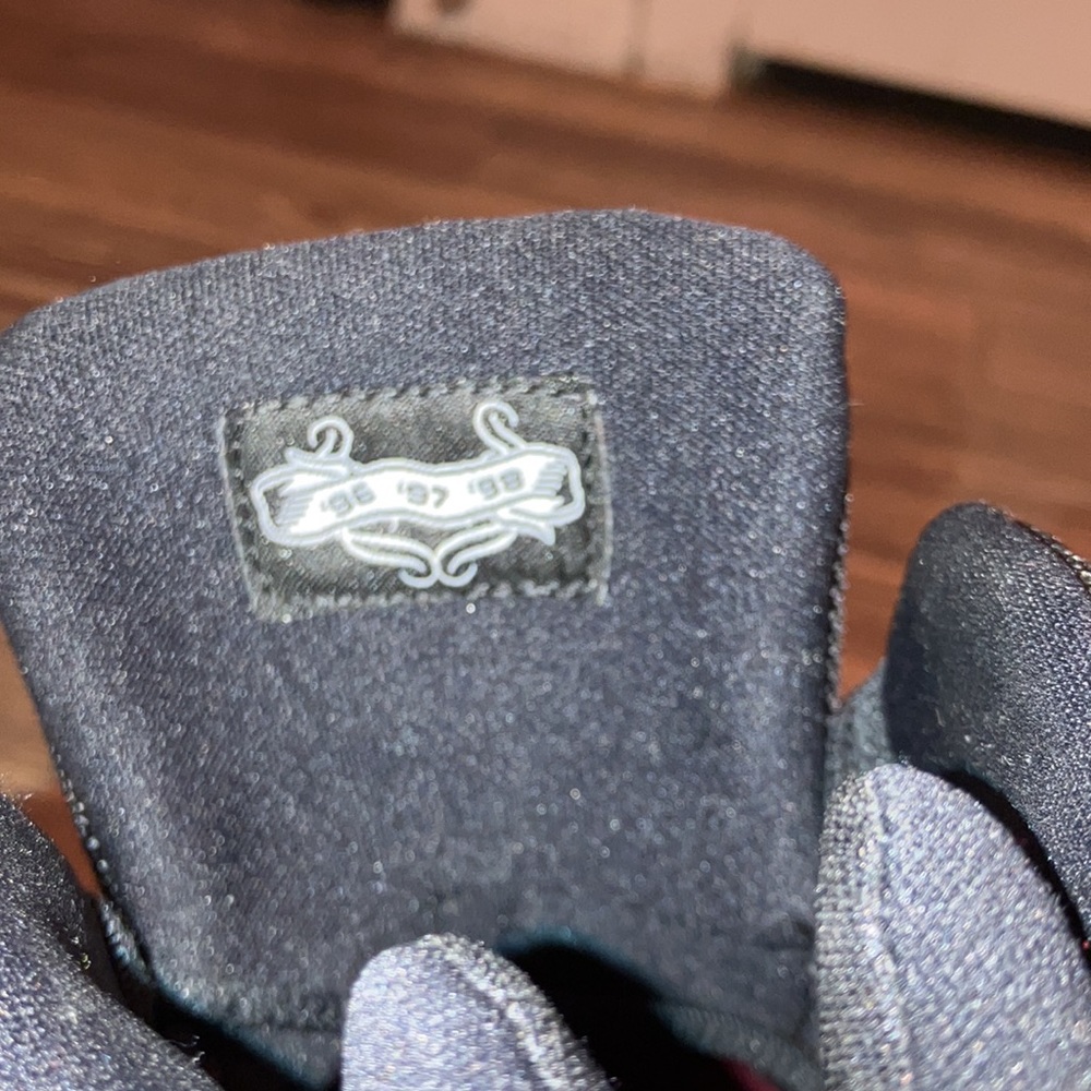 Jordan Sneakers 6rings - Picture 2 of 5